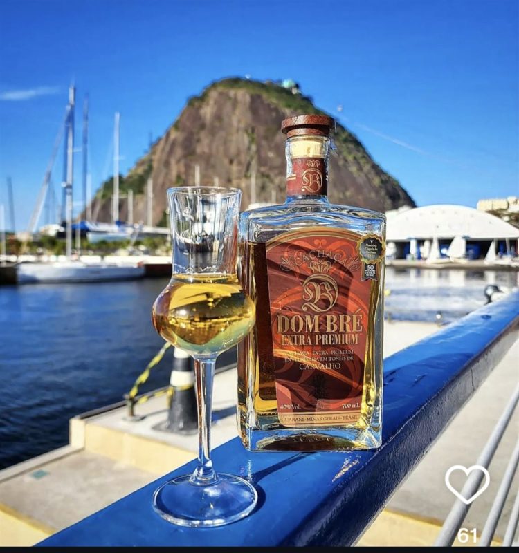 Bouteille CACHACA DOM BRE EXTRA PREMIUM — CACHACA DOM BRE, MINAS GERAIS